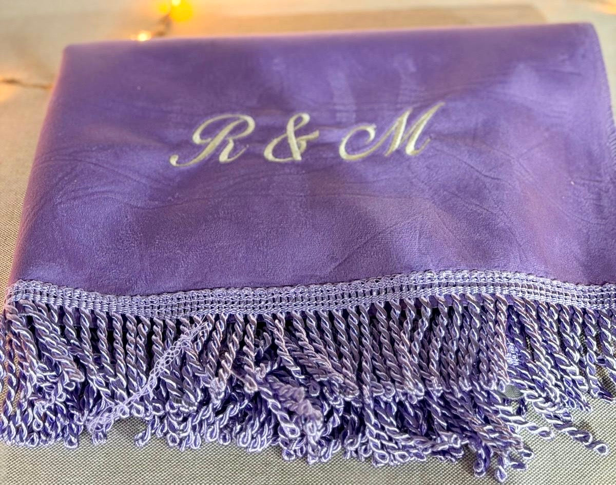 Grand tapis de prière brodé