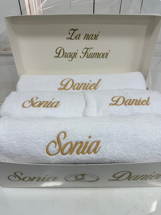Coffret Sonia – Serviettes de Bain Brodées pour Couple