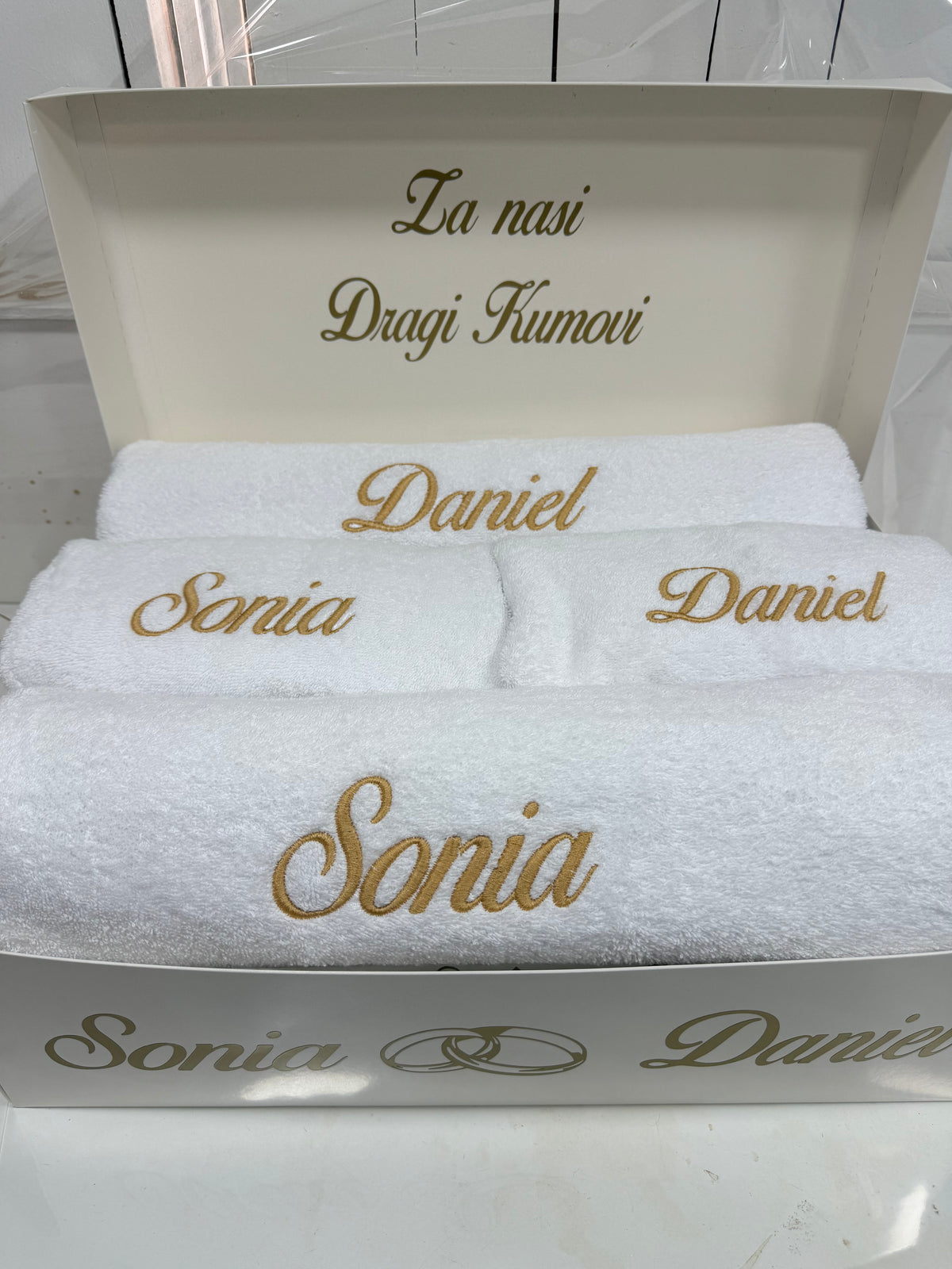 Coffret Couple 6 Serviettes de Bain Brodées – Cadeau Mariage Personnalisé – vue 2