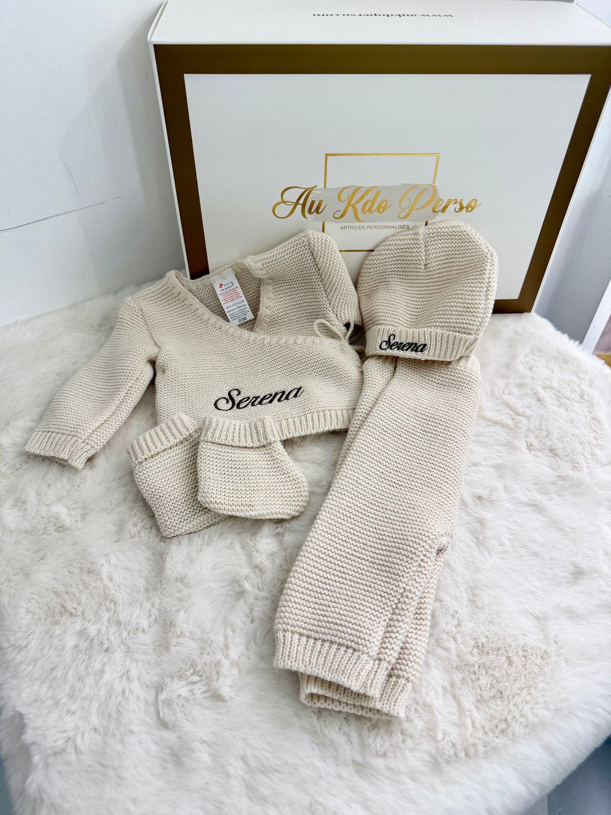 Ensemble Naissance Personnalisé – Broderie Prénom