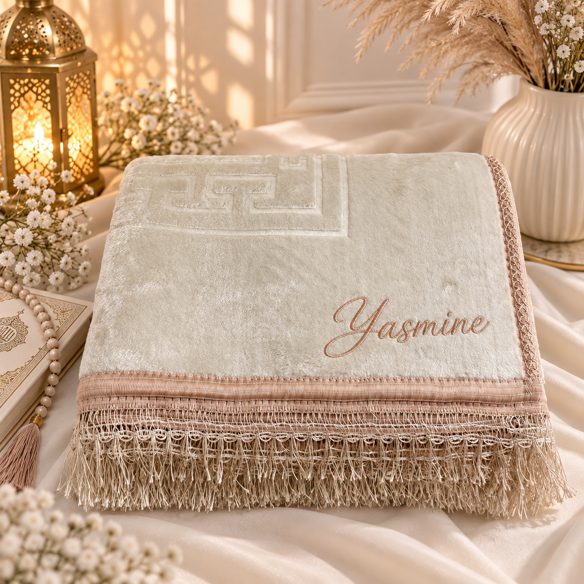 Tapis de Prière Épais Personnalisé Bordeaux Gris Blanc Bleu – Sajjada Confortable