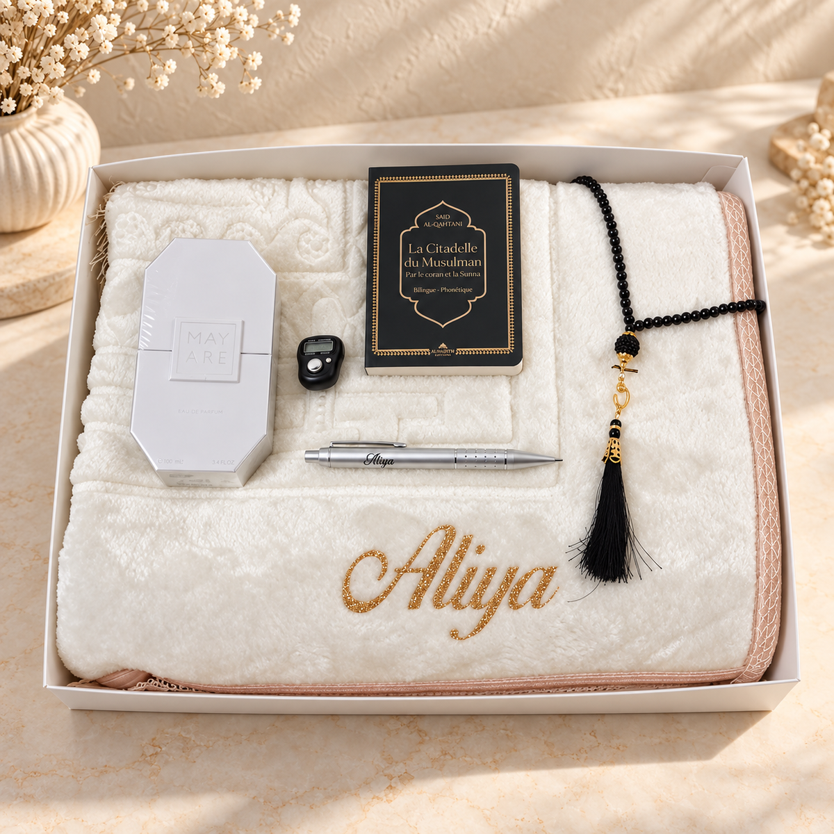 Coffret Tapis de Prière Personnalisé avec Parfum, Stylo & Tasbih