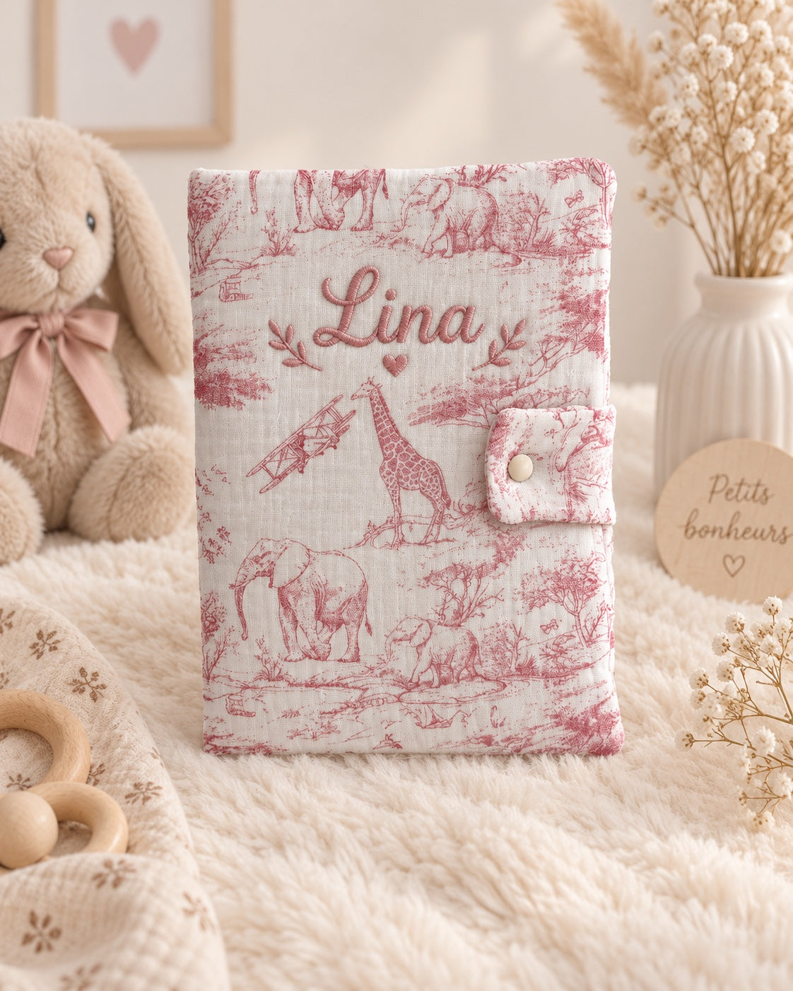 Protège carnet de santé Safari en gaze de coton rose personnalisé brodé